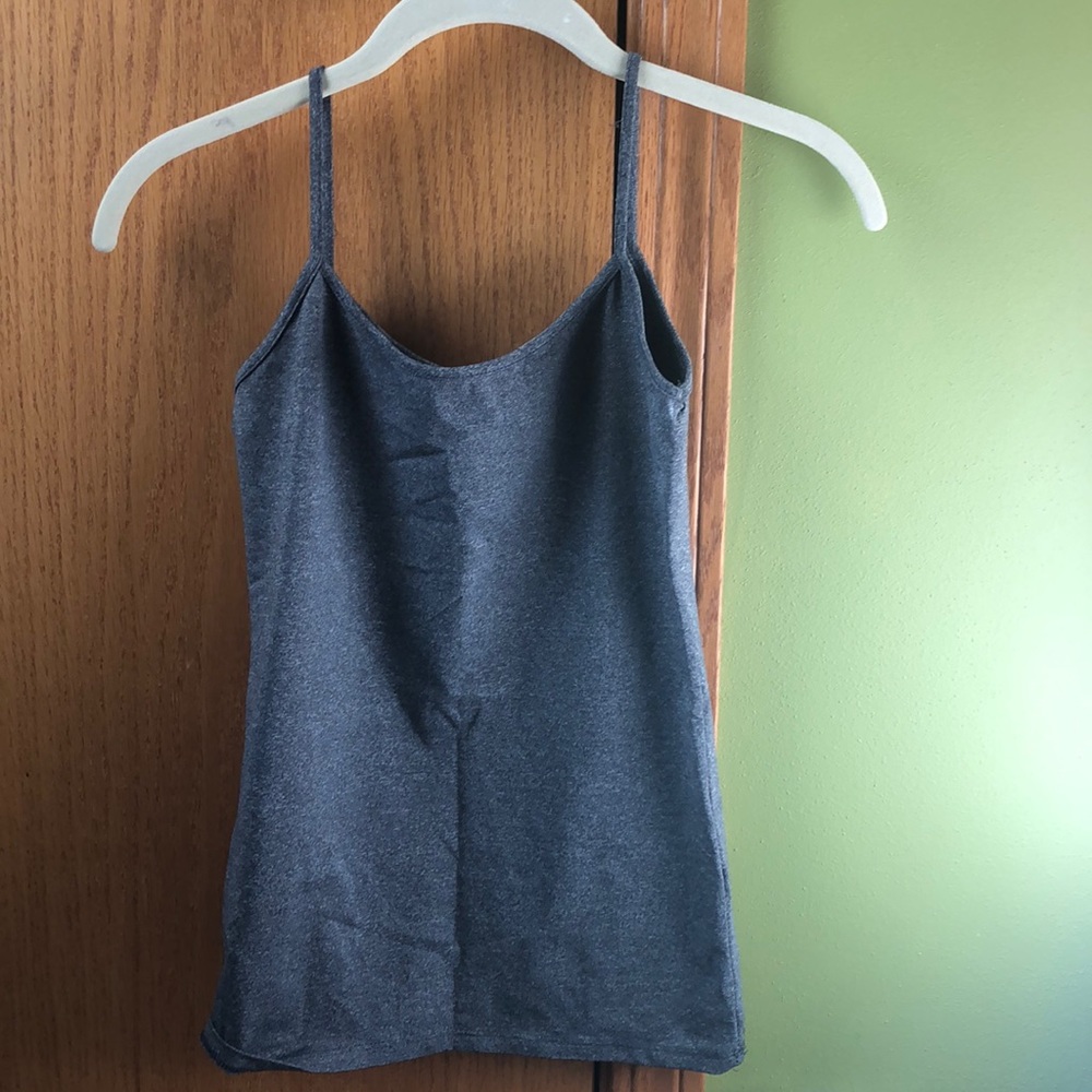 Grey tank top
